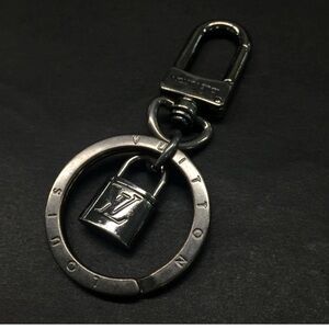 Louis Vuitton Metallic Key Holder